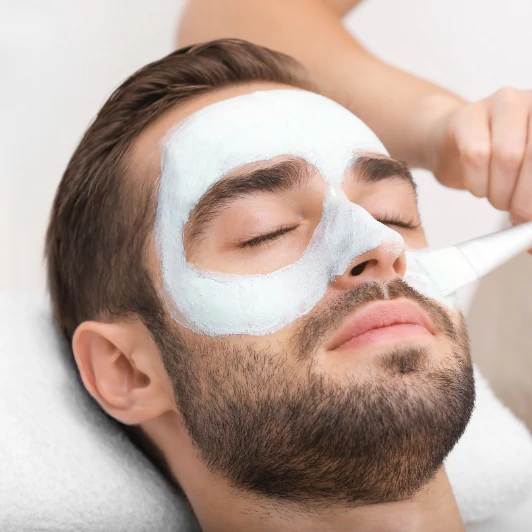 Anti-aging férfi arckezelés